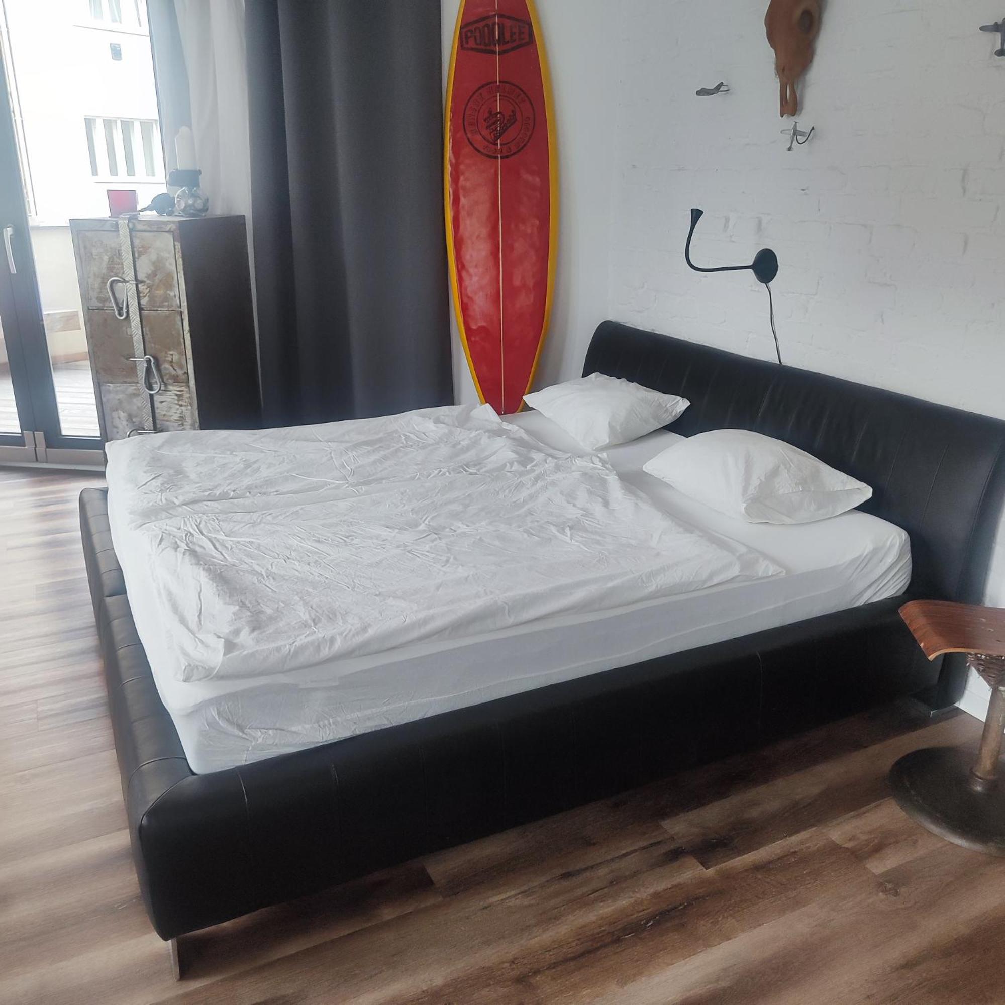 Apartment Big Windows براغ المظهر الخارجي الصورة